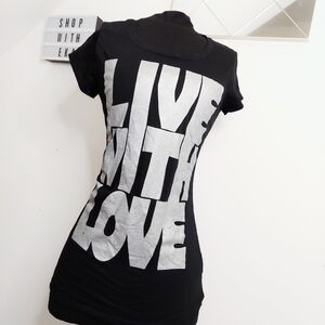 Black live with love graphic t-shirt